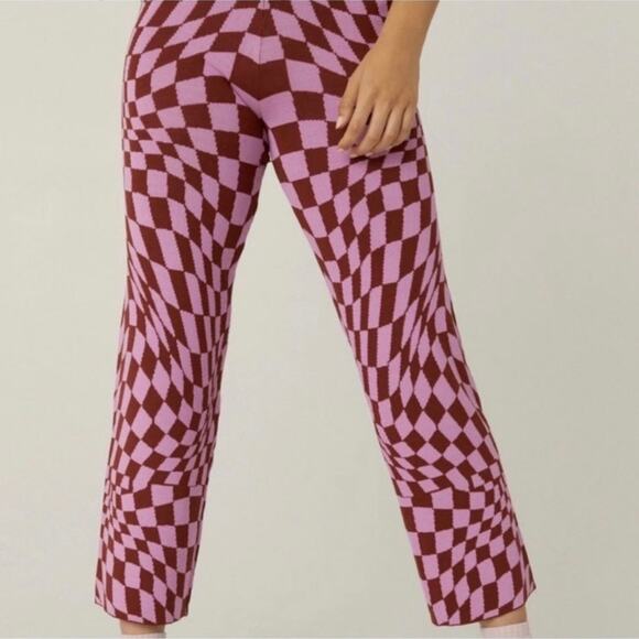 NWT Daydreamer Pink and Brown Checkered Magenta Wave Knit Pant S - Picture 9 of 9